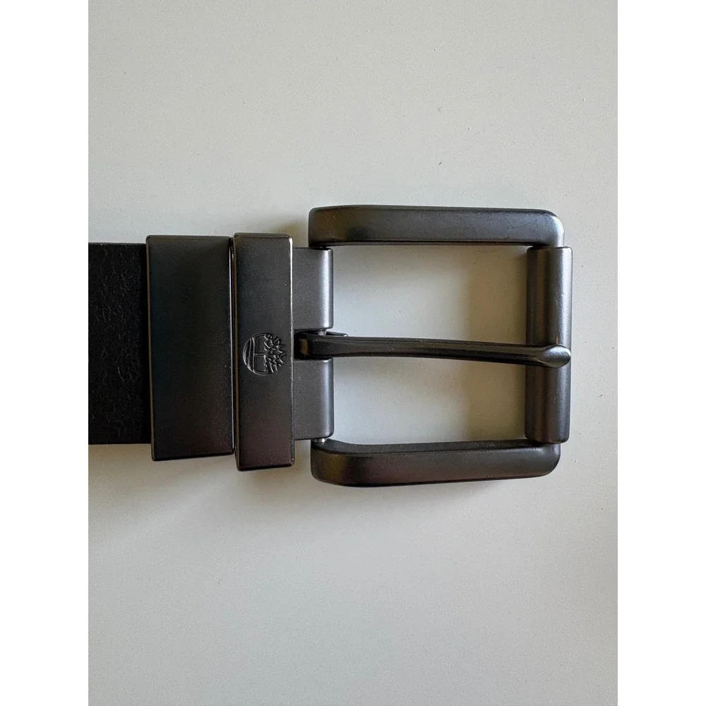 Timberland Mens Reversible Leather Belt Size 32-36 Black Brown Gunmetal Buckle